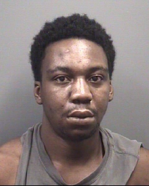 Mugshot of LAQUERIUS MARKESE MARTIN