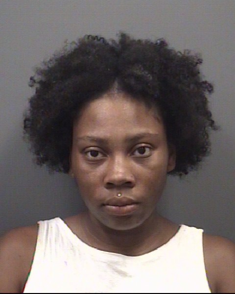 Mugshot of SHANEESE JAINAE FIELDS
