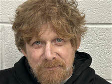 Mugshot of TRAVIS EDWARD QUEEN
