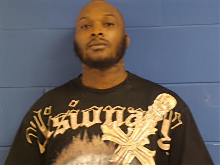 Mugshot of Shiqwon Tyrell Peters