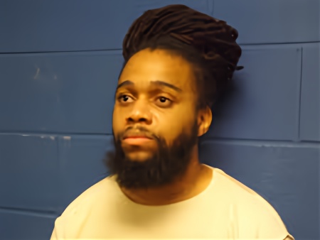 Mugshot of Quest Jaquan Davis