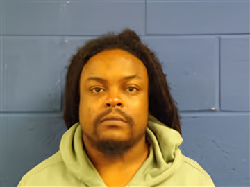 Mugshot of Andrey Rico Robbins Barren