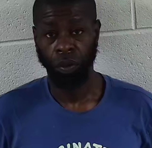 Mugshot of BOBBY DURELLE ROBINSON