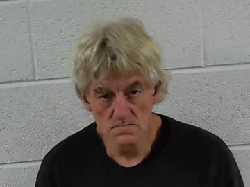 Mugshot of MICHAEL EDWARD SHOEMAKER