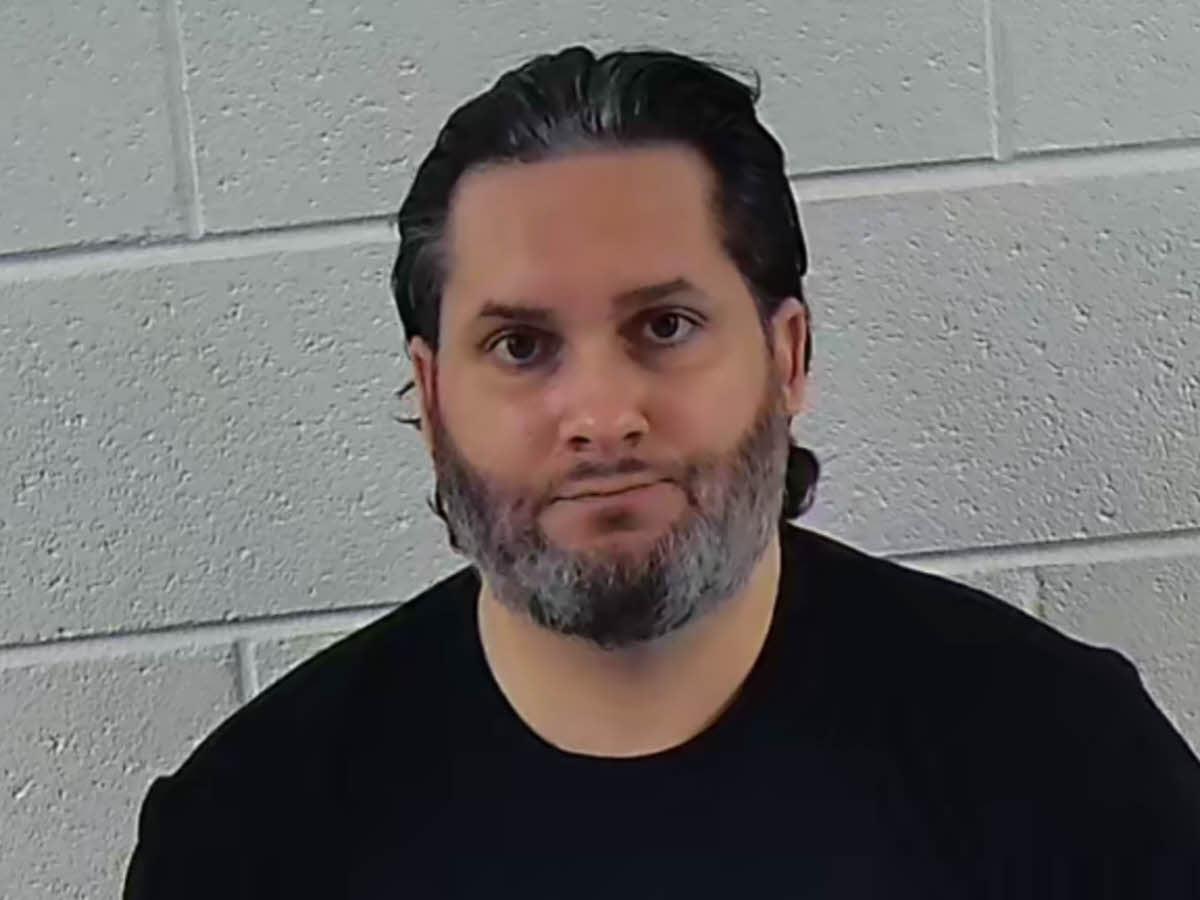 Mugshot of DANE WILLIAM HAUSER