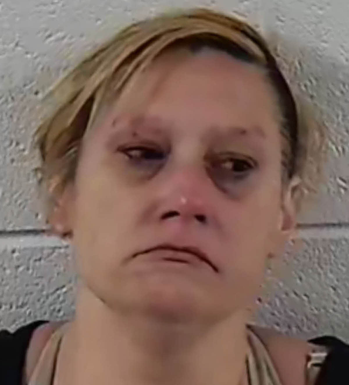Mugshot of JENNIFER LEE MARTIN