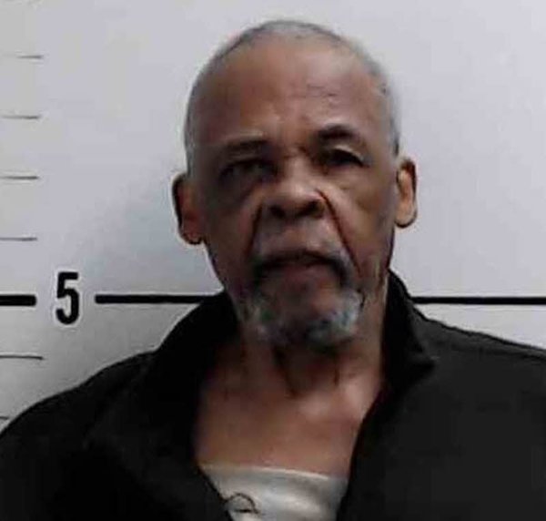 Mugshot of RONNIE DEAN HURT