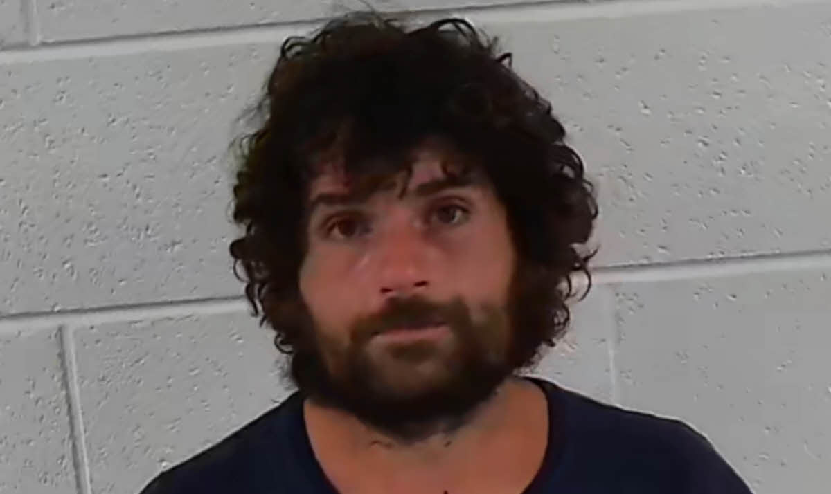 Mugshot of HEATH WRAY DAVIS