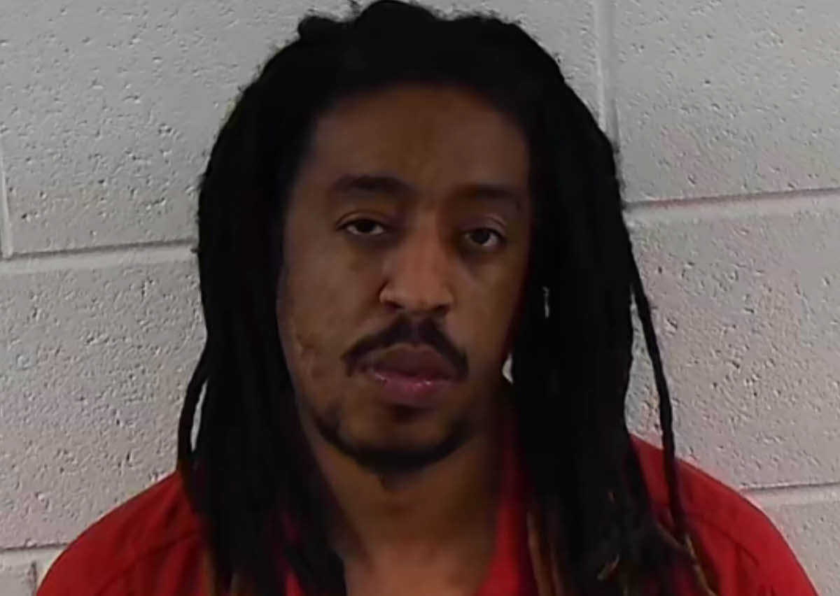 Mugshot of DYMON LAJUAN BURNS