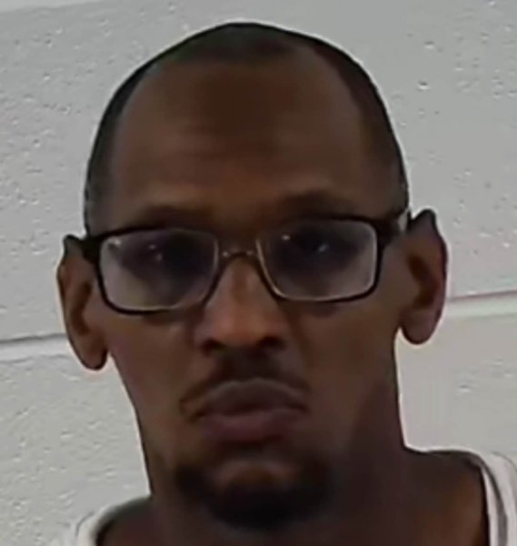 Mugshot of DEMERIOUS DAVON CARMICHAEL