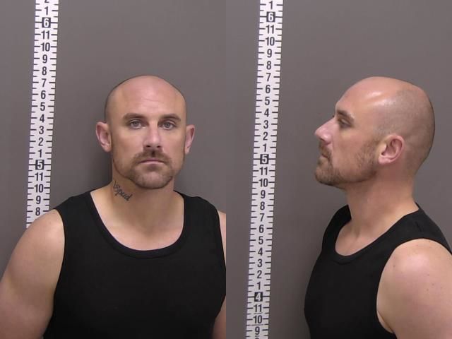 Mugshot of DEREK STEVEN ANDERSON