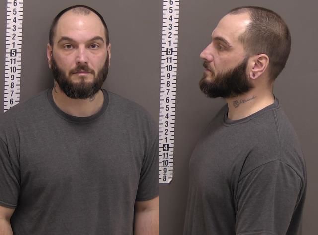 Mugshot of DANIEL WAYNE SWARTOUT