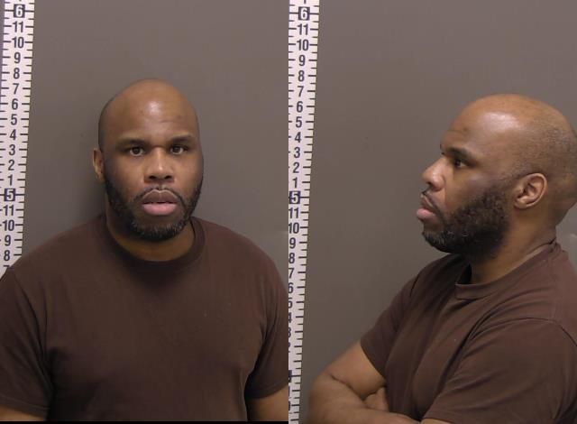 Mugshot of NATHANIEL ANGELO SHOWERS
