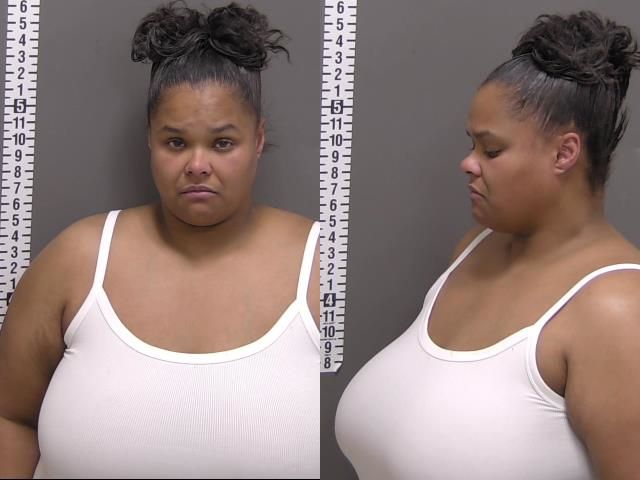 Mugshot of MARTINA CAPRI SHELTON