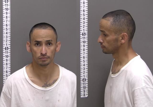 Mugshot of VICTOR NOE HERNANDEZ