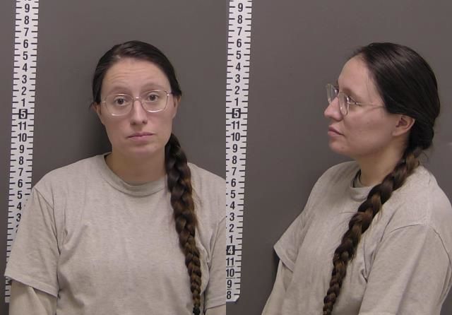 Mugshot of LARISSA MARIE HOOVER