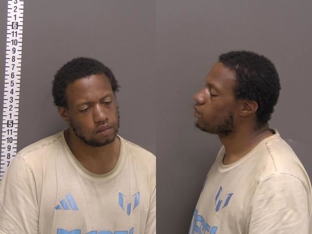 Mugshot of LARON MARTEZ HOWARD