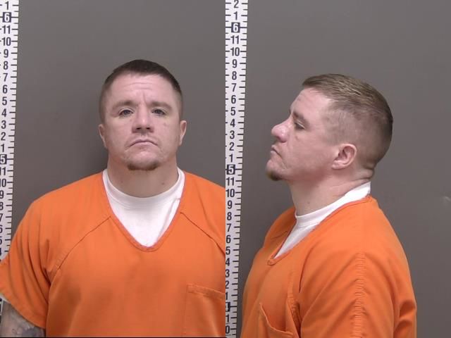 Mugshot of DREW DAVID LAUINGER