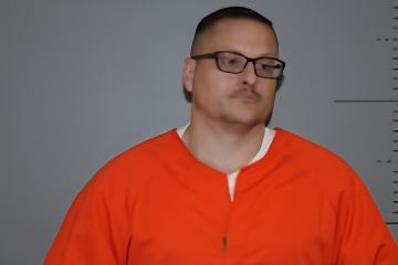 Mugshot of David, Joseph Knuth