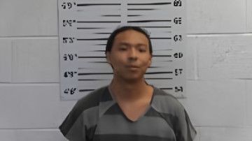 Mugshot of Manuelito Lious Hinman
