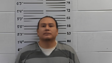 Mugshot of Waylon Dean Blackbird
