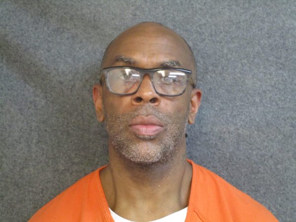 Mugshot of Raymond Liberty Straughter