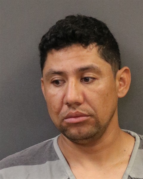 Mugshot of Melingt Santillana-Fuentes