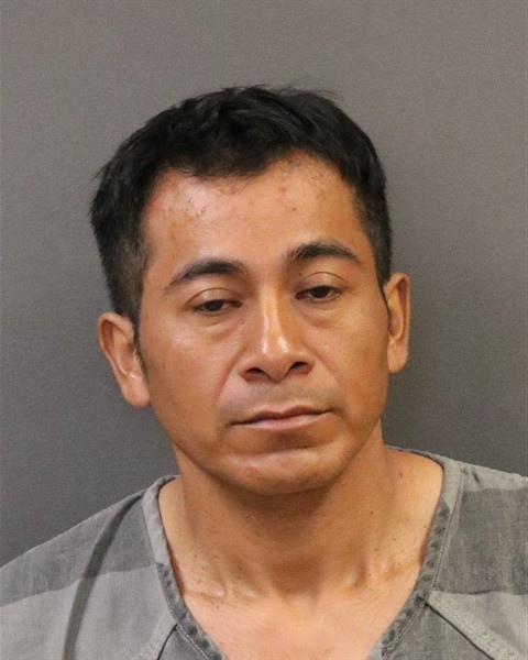 Mugshot of Leonel Zumano Vazquez