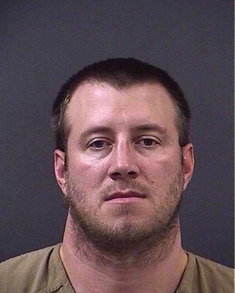 Mugshot of Dustin D Winters