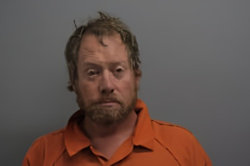 Mugshot of Nathan Carlyle Larson