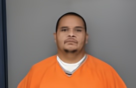 Mugshot of ELI JAMES 17651091 GONZALEZ