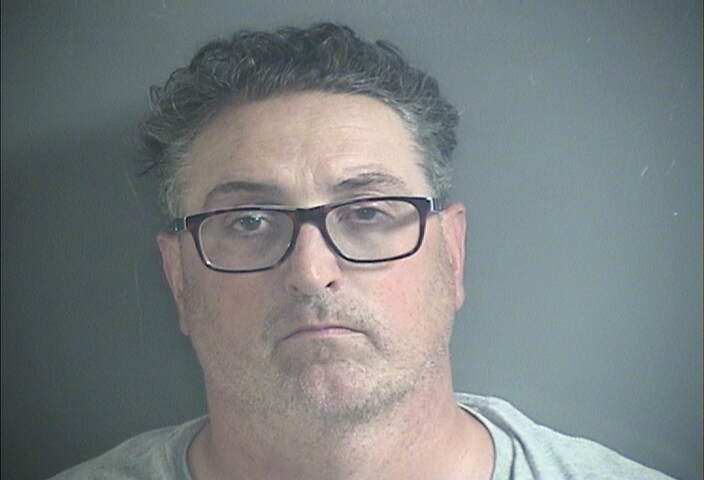 Mugshot of BRUCE G LOW