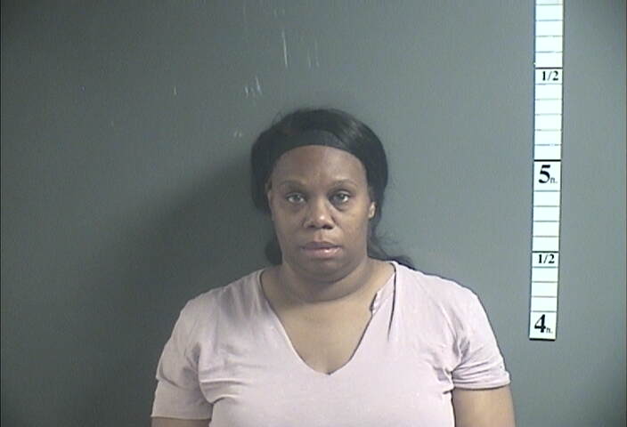Mugshot of RYNEKA R COLLINS