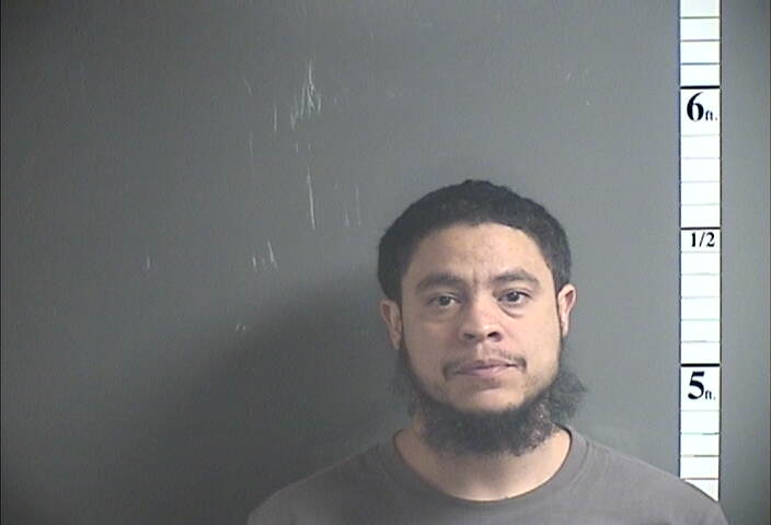 Mugshot of JONATHAN GONZALEZ