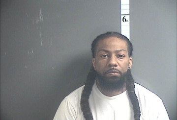Mugshot of DONOVAN WATTS