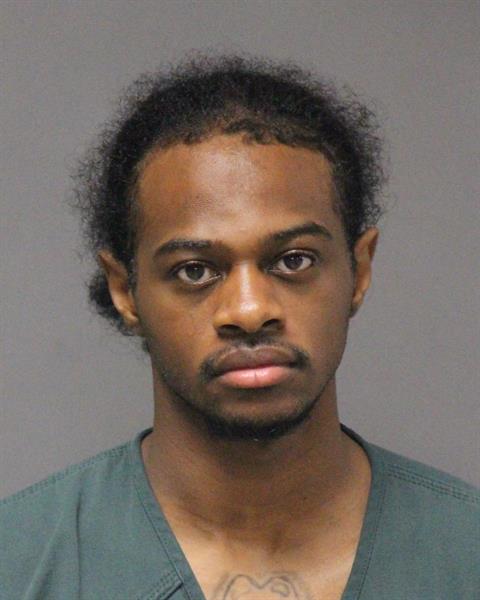 Mugshot of SHAQUILLE GREEN