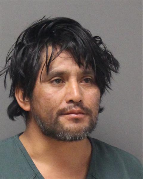 Mugshot of CESAR A VASQUEZMARTINEZ