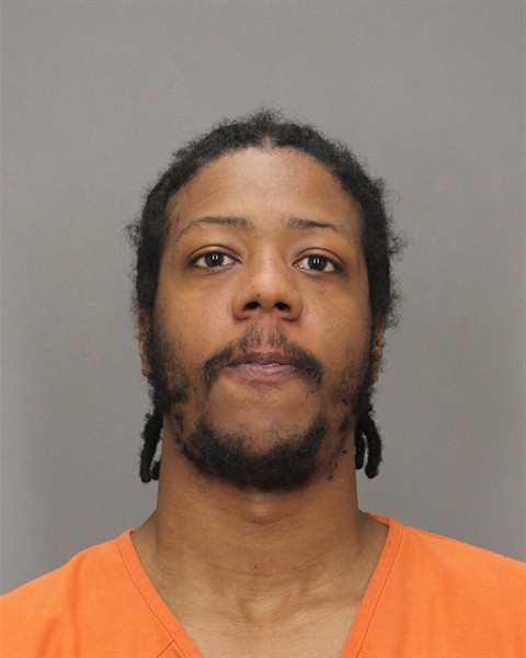 Mugshot of DARRIN M MITCHELL