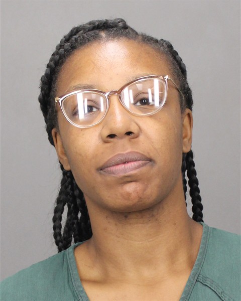 Mugshot of AMBER D DAVIS