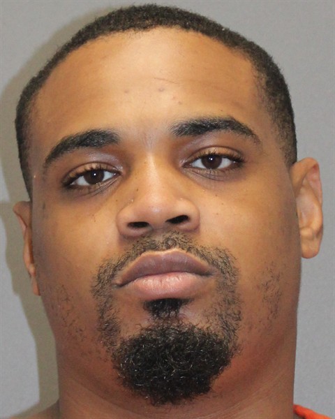 Mugshot of TRAYVONN C EVANS