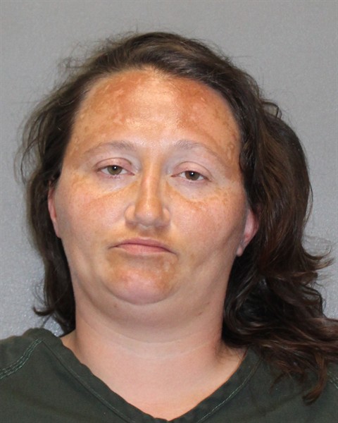 Mugshot of LAUREN J GARRETT