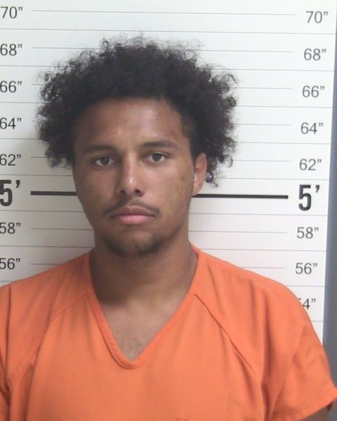 Mugshot of ISAIA EMANUEL MENDOZA