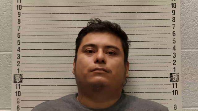 Mugshot of ELEAZAR HERNANDEZ-HERNANDEZ