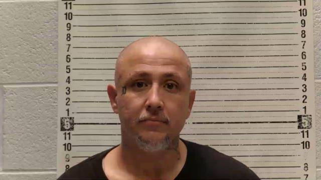 Mugshot of RALPH HERNANDEZ