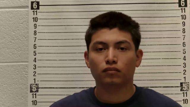 Mugshot of JONATHAN PLAZAS-MACARIO