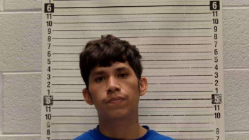 Mugshot of RICARDO HERNANDEZ-VALDIVIA