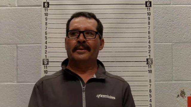 Mugshot of RUBEN LUNA-HERNANDEZ