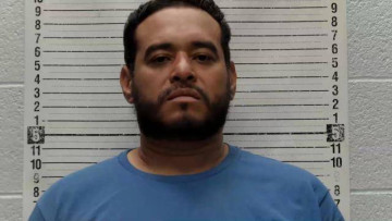 Mugshot of AURELIO ESCOBAR ESCOBAR-CHAVEZ
