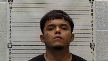 Mugshot of JESUS MENDEZ GARCIA