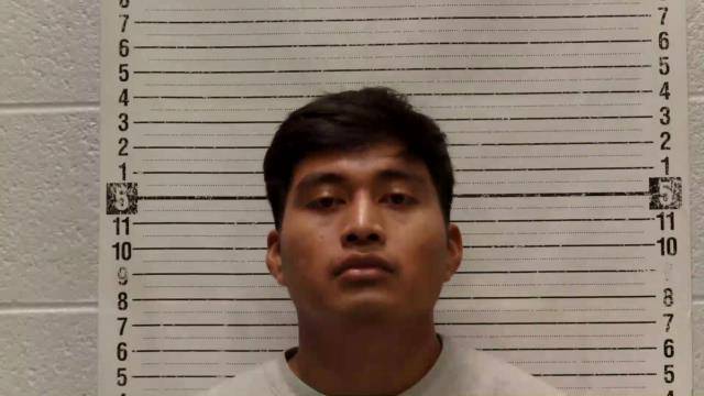 Mugshot of ISRAEL HERNANDEZ-SALVADOR